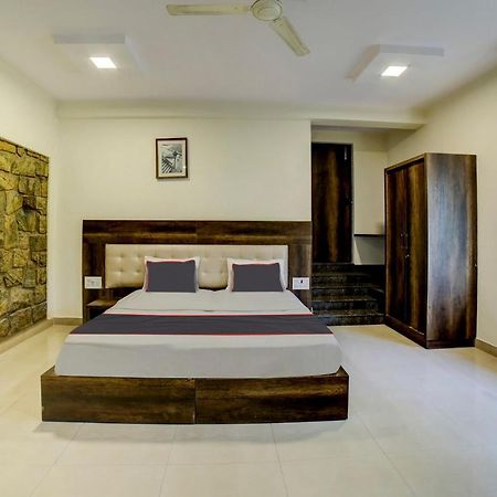 Collection O New Royal Serenity Inn Bangalore Eksteriør bilde